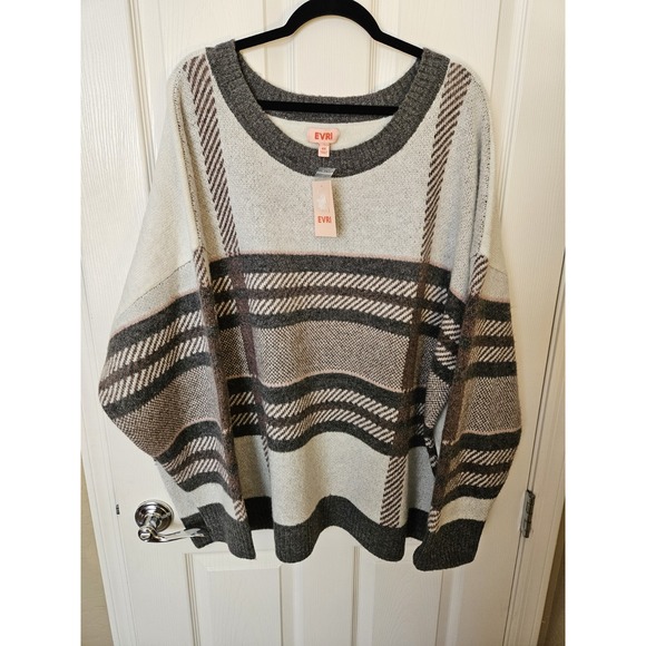 EVRI Sweaters - NWT EVRI Gray Pink Ivory Plaid Pattern Crew Neck Long Slv. Pullover Sweater, +4X